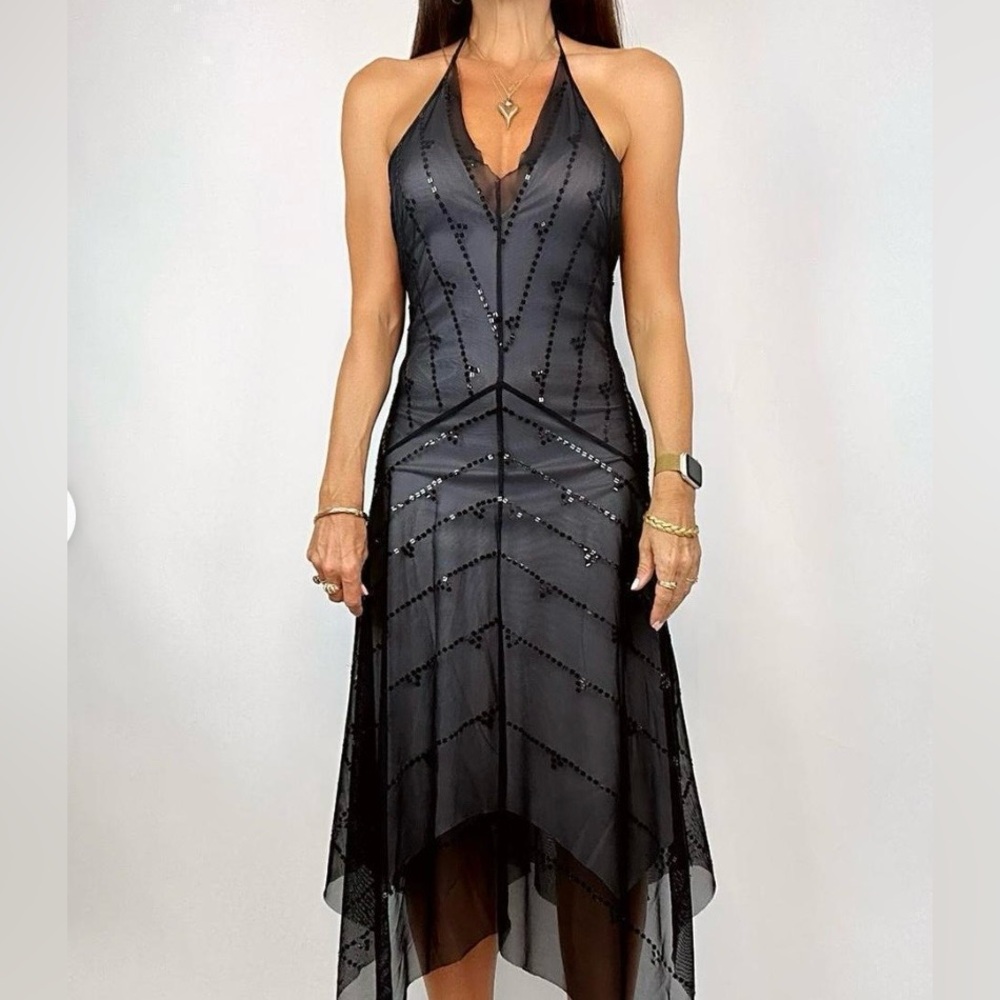 BCGBMAXAZRIA Black Halter Top Sequin Midi Cocktail Dress, M